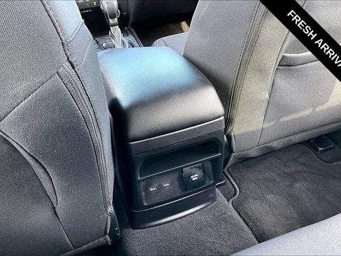 Used 2021 Ford Ranger XLT w/ Equipment Group 301A Mid AWD/4WD image 11