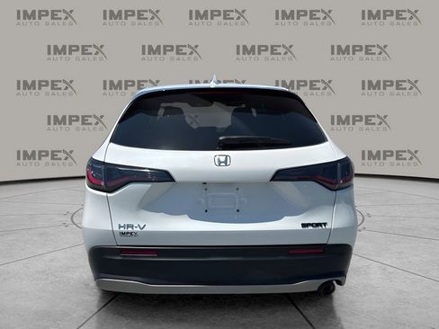 Used 2023 Honda HR-V Sport image 4