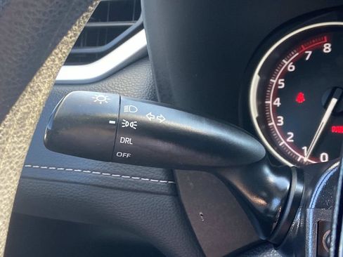Used 2025 Toyota RAV4 LE FWD image 30