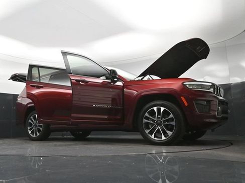 Used 2022 Jeep Grand Cherokee L Overland AWD/4WD image 32