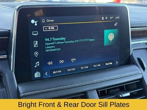 Used 2023 Chevrolet Suburban Premier image 24