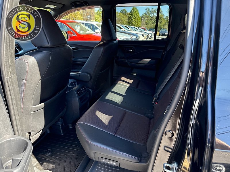 Used 2017 Honda Ridgeline Black Edition image 12