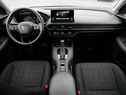 Used 2024 Honda HR-V LX image 10