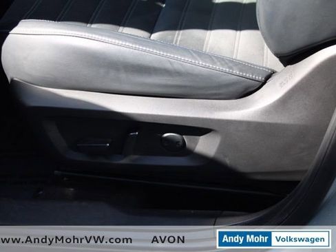 Used 2023 Mitsubishi Outlander SE AWD/4WD image 13
