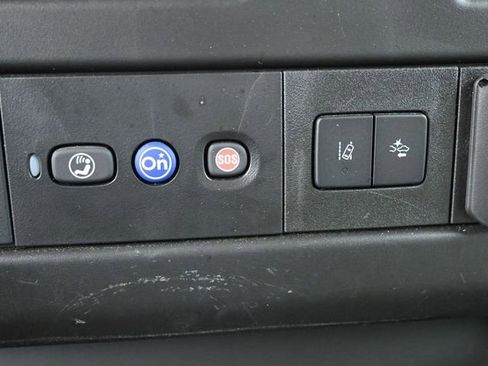 Used 2024 Chevrolet Express 3500 LT w/ LT Preferred Equipment Group image 24