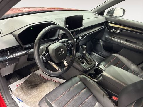 Used 2023 Honda CR-V Sport Touring image 4