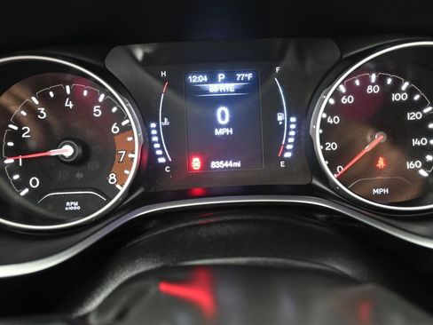 Used 2019 Jeep Compass Latitude AWD/4WD image 13