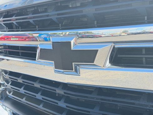 Used 2021 Chevrolet Silverado 1500 LT w/ Z71 Off-Road Package AWD/4WD image 34