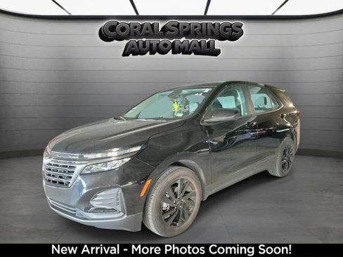 Used 2024 Chevrolet Equinox LS w/ Midnight Edition image 2