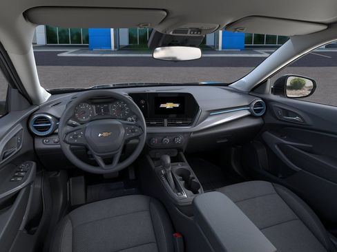 New 2026 Chevrolet Trax LS FWD image 27