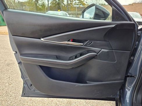 Used 2025 MAZDA CX-30 AWD 2.5 S w/ Preferred Package image 13