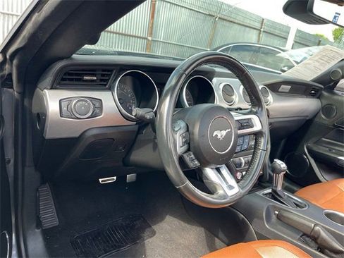 Used 2023 Ford Mustang GT Premium image 10