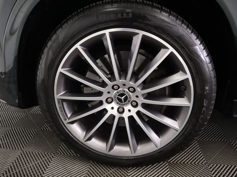 Used 2024 Mercedes-Benz GLE 450 4MATIC image 31