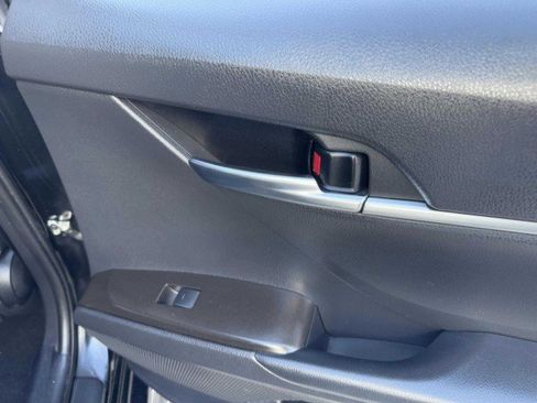 Used 2021 Toyota Camry SE w/ Carpet Mat Package (TMS) image 47