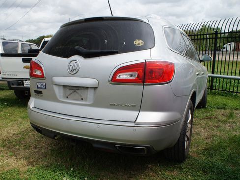 Used 2015 Buick Enclave Premium w/ Experience Buick Package image 4