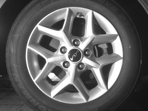 Used 2025 Kia Soul LX w/ LX Technology Package FWD image 13