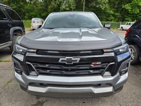 Used 2024 Chevrolet Colorado Z71 w/ Z71 Convenience Package 2 AWD/4WD image 13