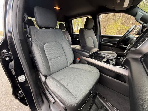 Used 2020 RAM 1500 Big Horn AWD/4WD image 34