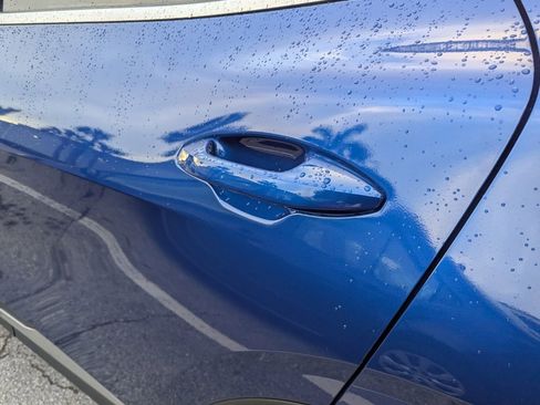 Used 2024 Kia Sportage EX image 18