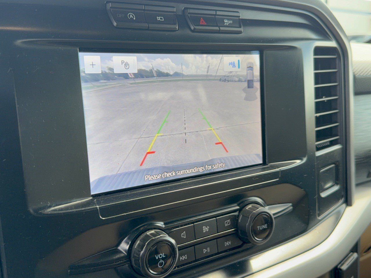 Used 2023 Ford F150 XLT RWD image 24