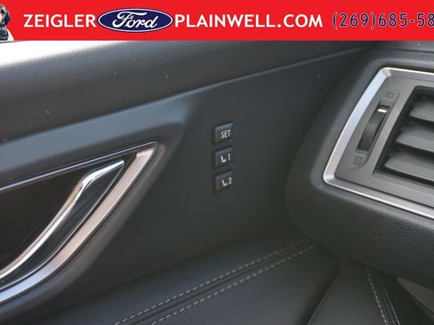 Used 2023 Subaru Ascent Limited AWD/4WD image 30