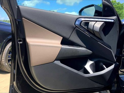 Used 2025 BMW X3 xDrive30i w/ Premium Package image 10