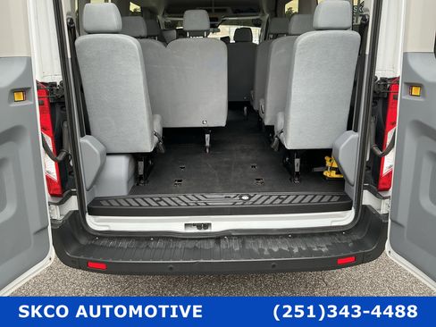 Used 2016 Ford Transit 350 XL image 21