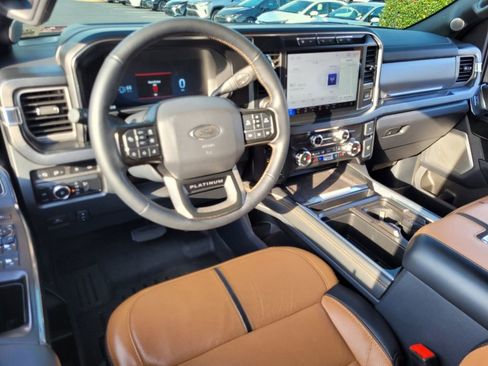 Used 2024 Ford F250 Platinum image 8