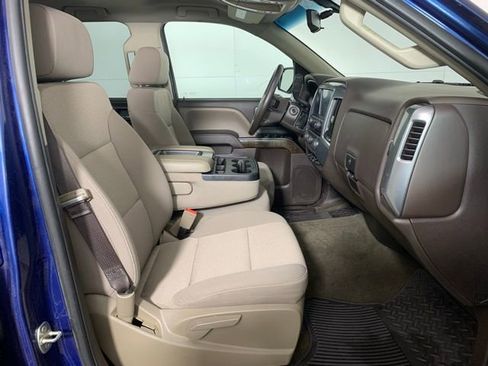 Used 2017 Chevrolet Silverado 1500 LT w/ LT Convenience Package image 23