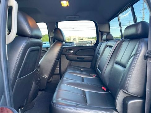 Used 2012 GMC Sierra 2500 SLT w/ SLT Convenience Package AWD/4WD image 10