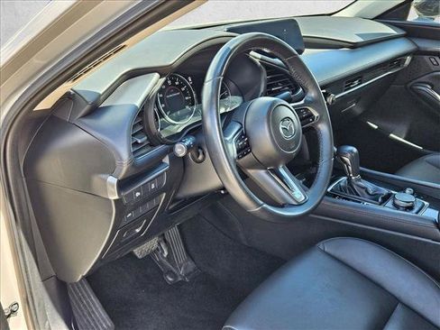 Used 2024 MAZDA MAZDA3 s FWD image 10