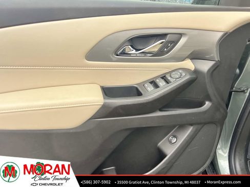 Certified 2023 Chevrolet Traverse LT image 17