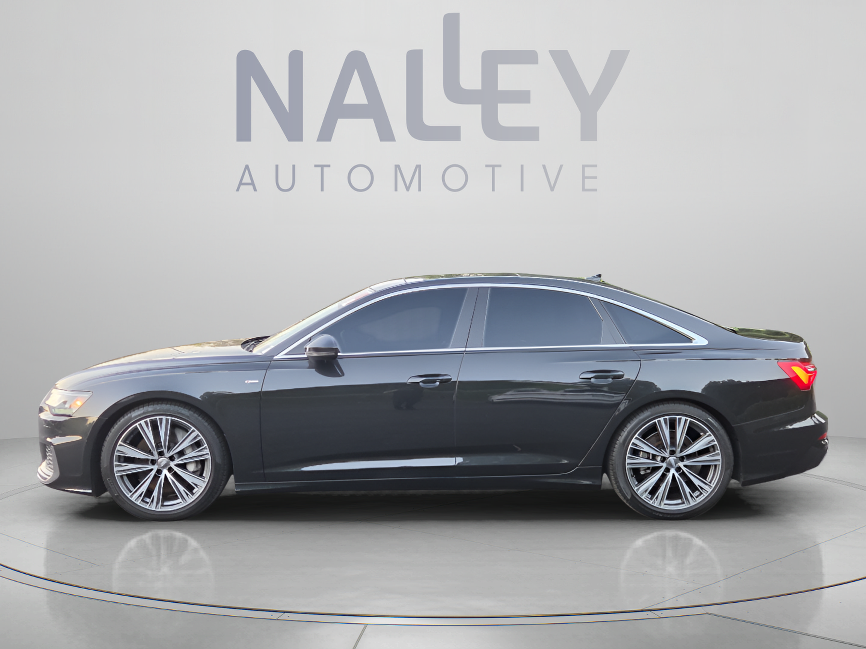 Used 2019 Audi A6 3.0T Premium w/ Convenience Package AWD/4WD image 2