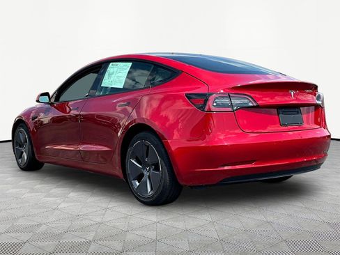 Used 2022 Tesla Model 3 Standard Range RWD image 4