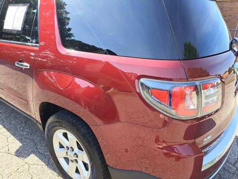 Used 2015 GMC Acadia SLE FWD image 20