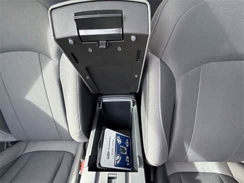 Used 2025 Subaru Crosstrek 2.0i Premium image 20