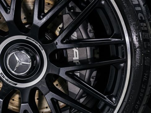 Used 2024 Mercedes-Benz S 63 AMG S image 41