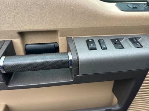 Used 2016 Ford F450 Lariat w/ Lariat Ultimate Package image 10