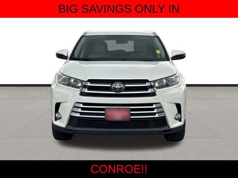 Used 2018 Toyota Highlander Limited FWD image 2