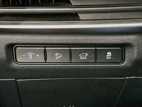 Used 2025 Kia Telluride S AWD/4WD image 17