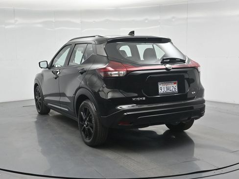 Used 2023 Nissan Kicks SR w/ SR Premium Package FWD image 27
