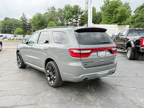 Used 2025 Dodge Durango R/T w/ Blacktop Package AWD/4WD image 5