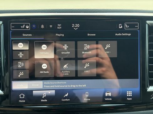 Certified 2025 Chrysler Pacifica Select FWD image 36
