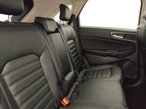 Used 2021 Ford Edge SEL w/ Convenience Package FWD image 19