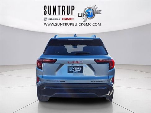Used 2025 GMC Terrain Elevation w/ Elevation Premium Package image 28