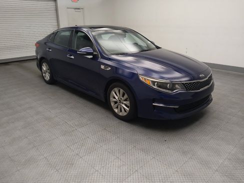 Used 2016 Kia Optima EX w/ Premium Package FWD image 11