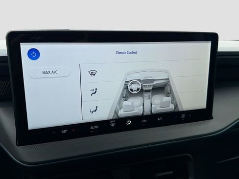 New 2026 Ford Maverick XL FWD image 17
