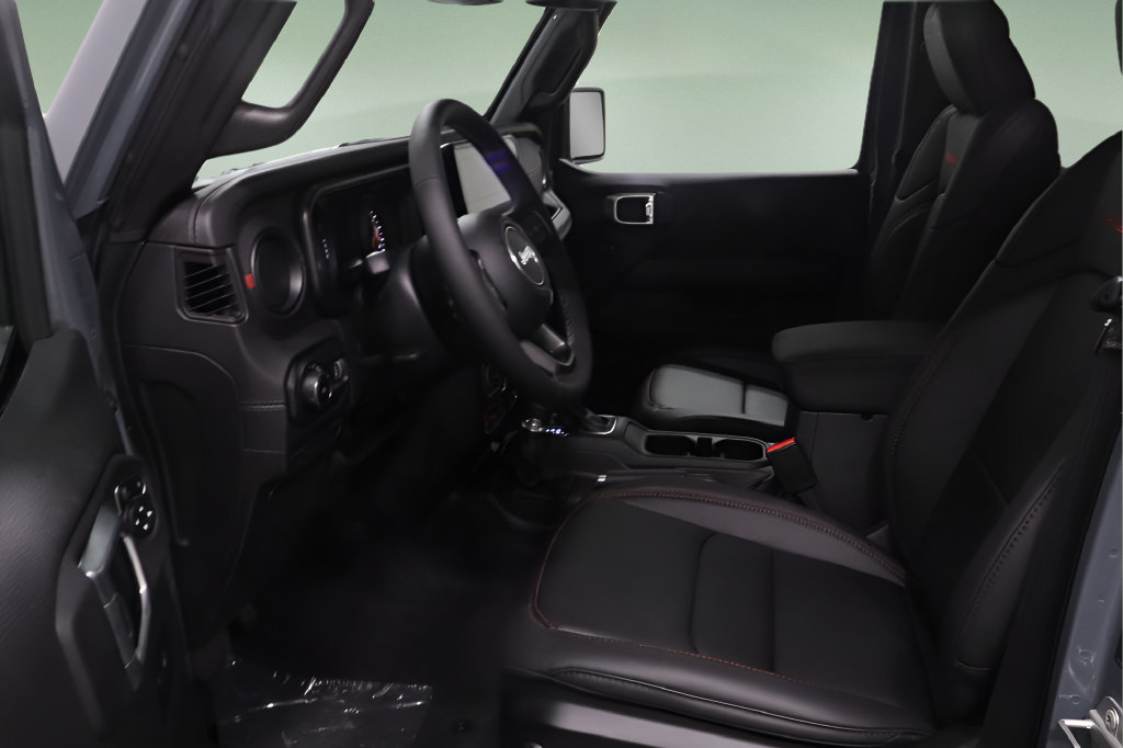 New 2026 Jeep Wrangler Unlimited Rubicon AWD/4WD image 9