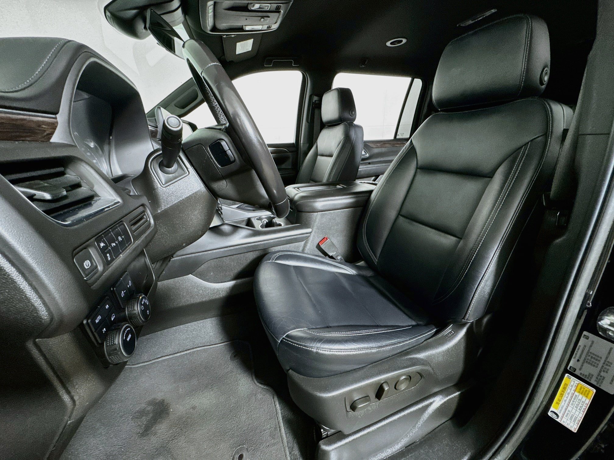 Used 2023 Chevrolet Suburban LS AWD/4WD image 12