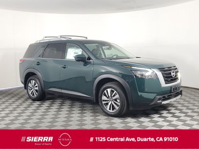 New 2025 Nissan Pathfinder SL